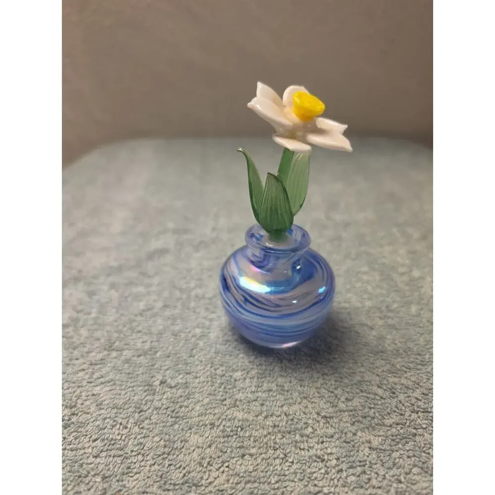 Hand Blown Art Glass Miniature Daffodil Flower Swirl Vase Lampwork Sculpture 4